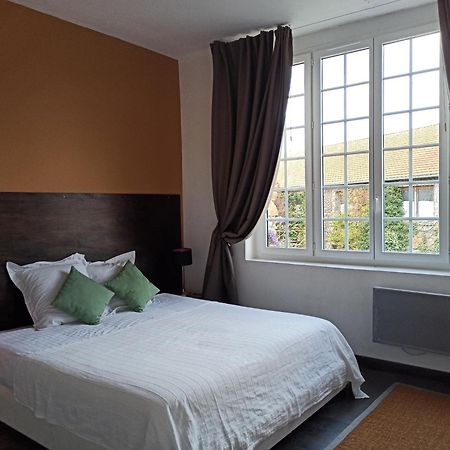 Le Dinanga Bed & Breakfast Leran Luaran gambar